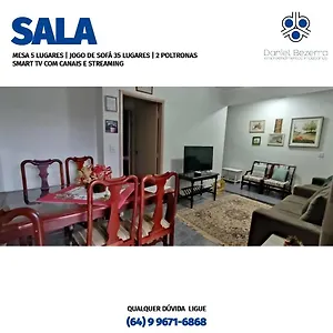 https://casa-com-piscina-churrasqueira-3-sutes-com-ar-condicionado.caldasnovashotels.com